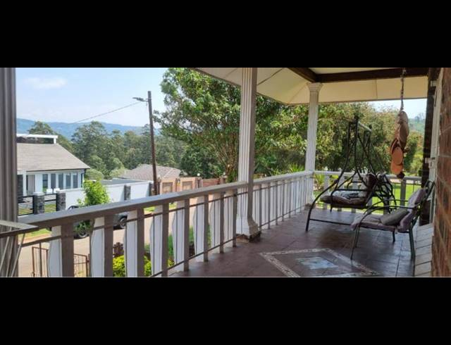 4 BEDROOM HOUSE FOR SALE IN WOODLANDS